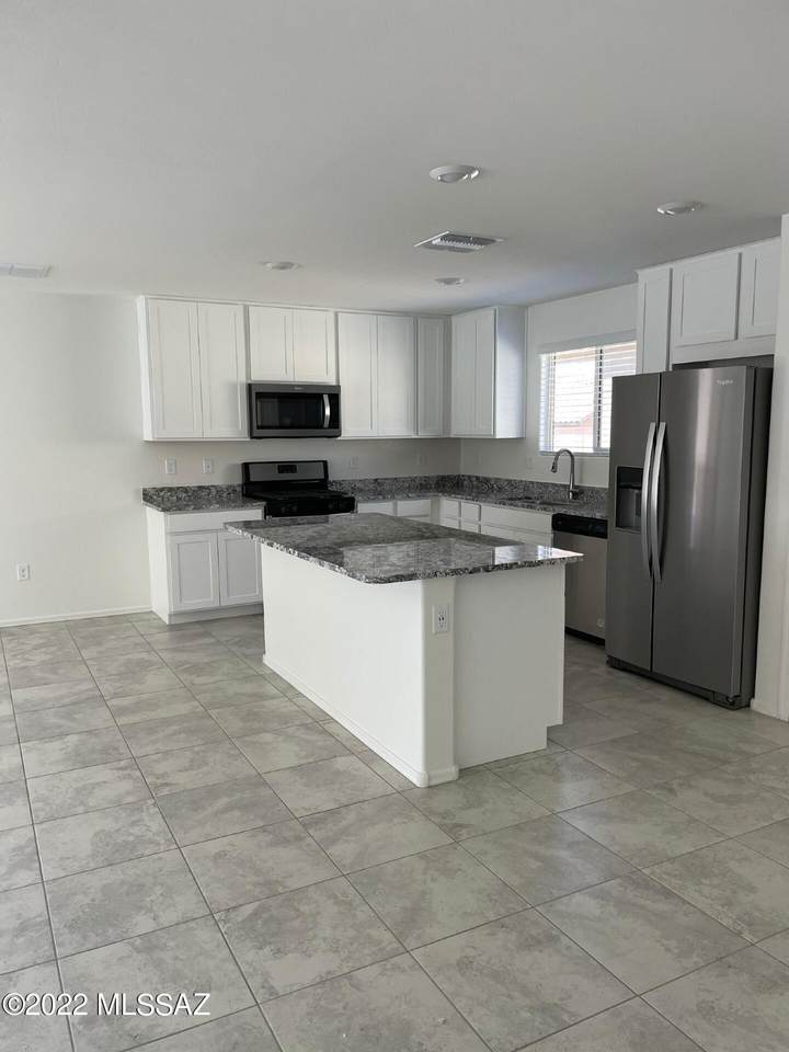 8807 Stone Meadow Circle - Photo 1