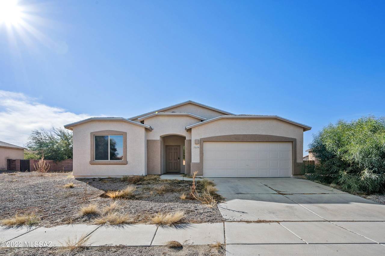 7519 Ranchers Drive - Photo 1