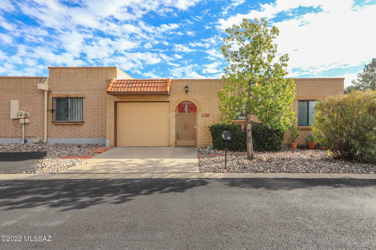 8440 Hazeltine Lane - Photo 1