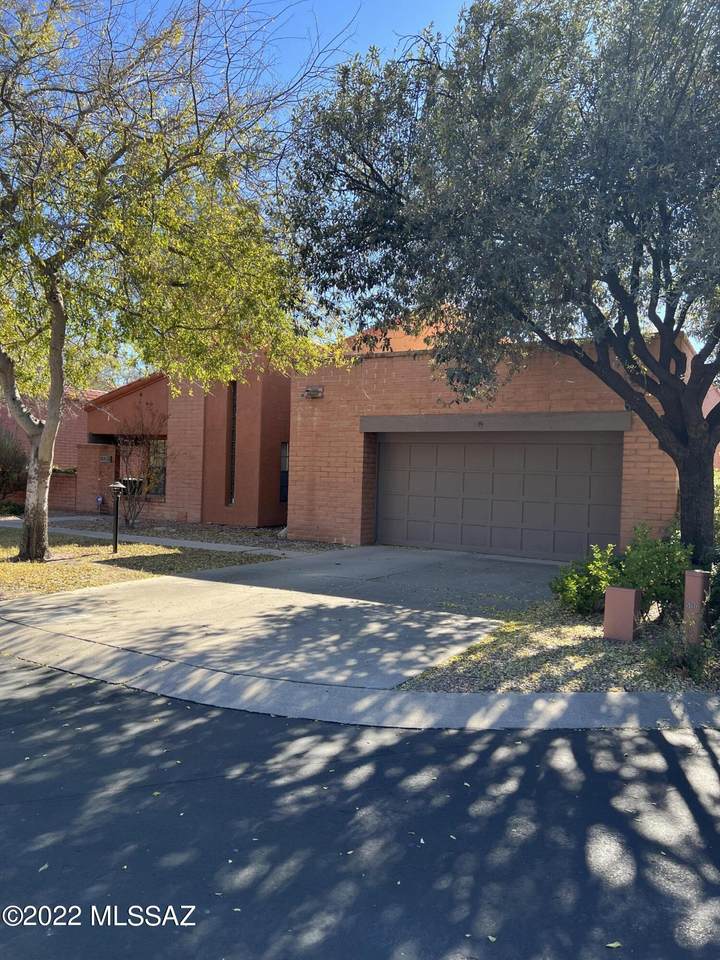 5120 Woodgate Lane - Photo 1
