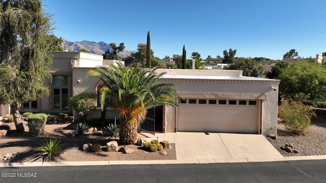 2734 Magee Road - Photo 1