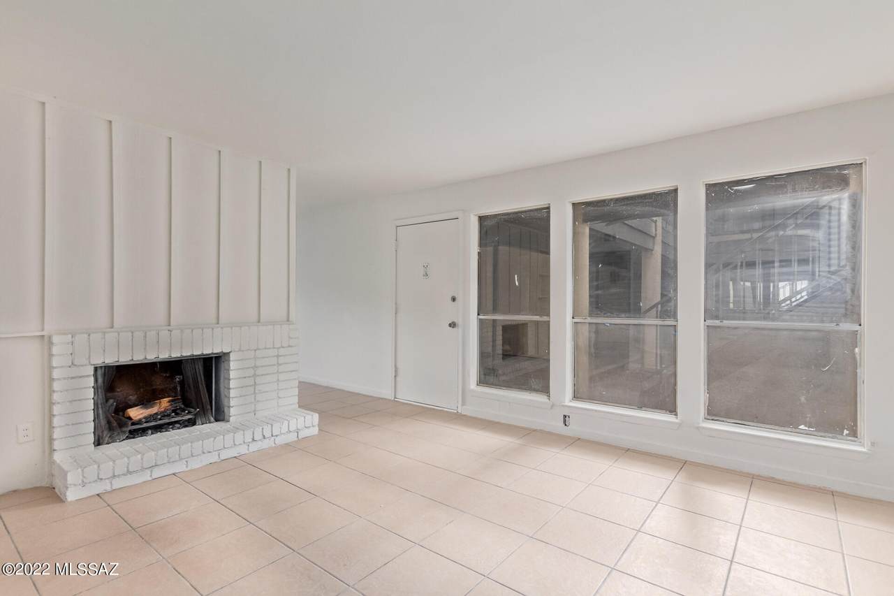 1620 Wilmot Road - Photo 1