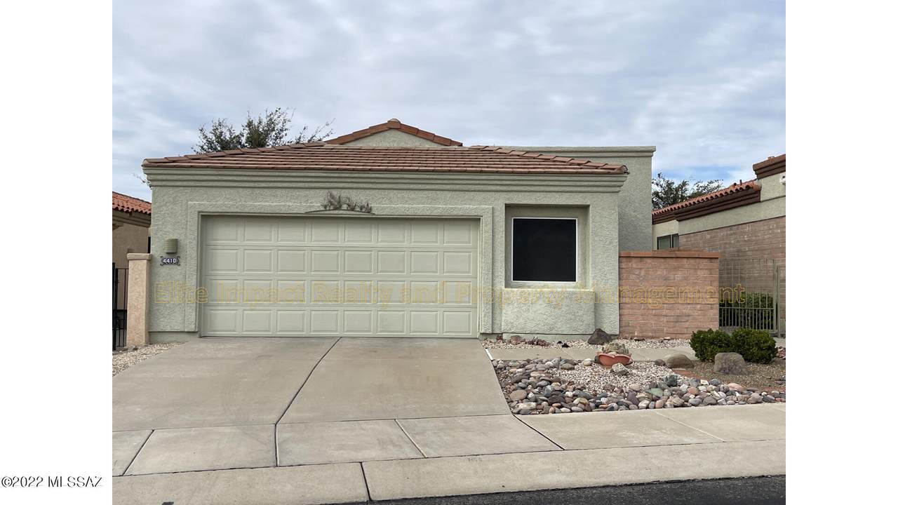4410 Golf Estates Drive - Photo 1
