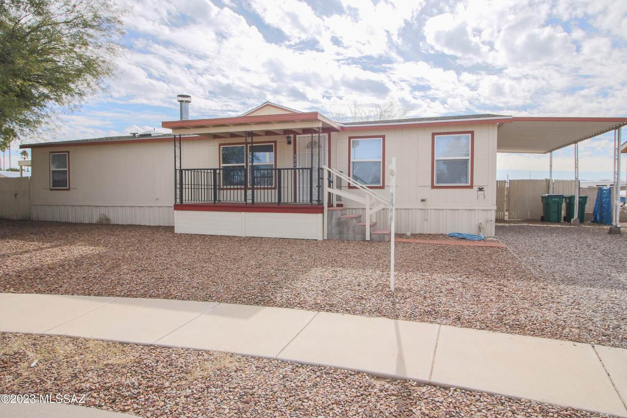 3227 Jusnic Circle - Photo 1