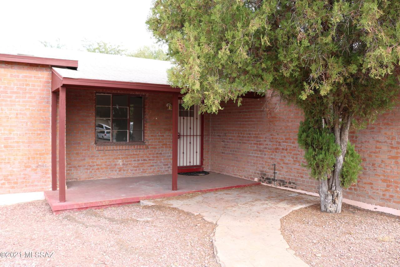 2501 Helen Street - Photo 1