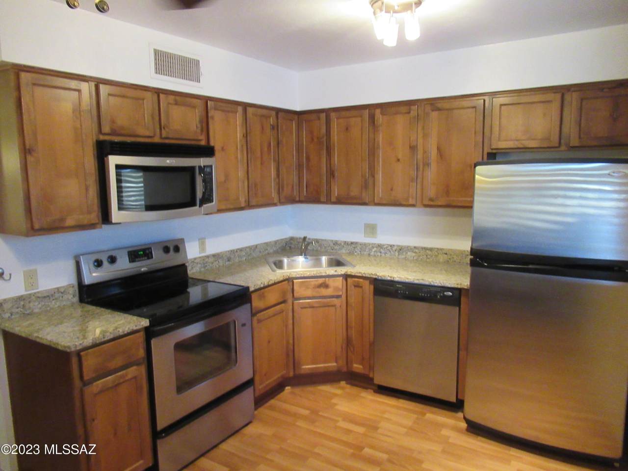 55 Cherry Avenue - Photo 1