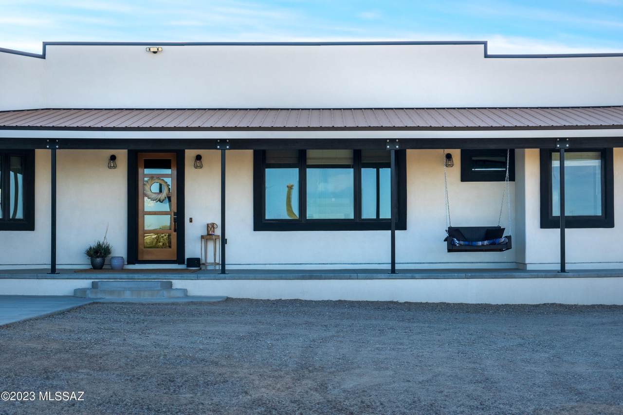 10392 Coyote Lane - Photo 1