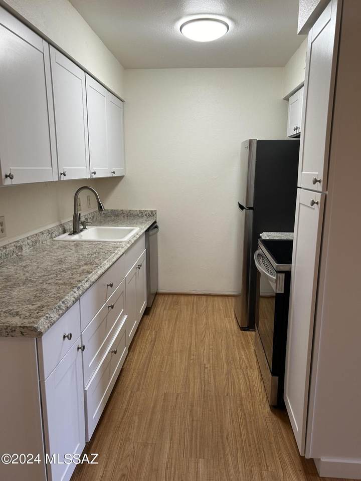 https://bt-photos.global.ssl.fastly.net/tucson/1280_boomver_1_22413820-2.jpg