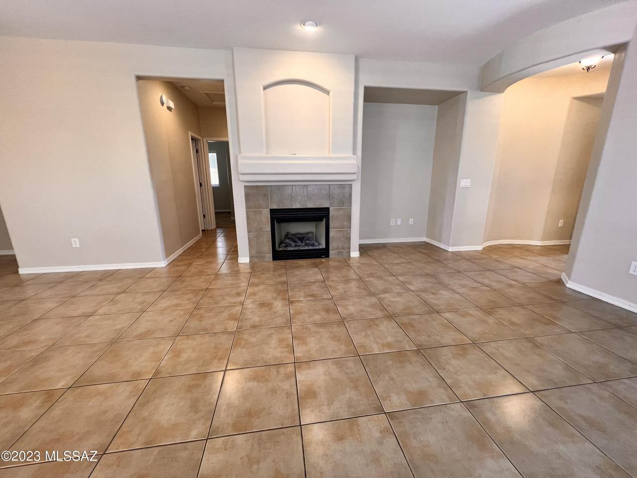 https://bt-photos.global.ssl.fastly.net/tucson/1280_boomver_1_22415761-2.jpg