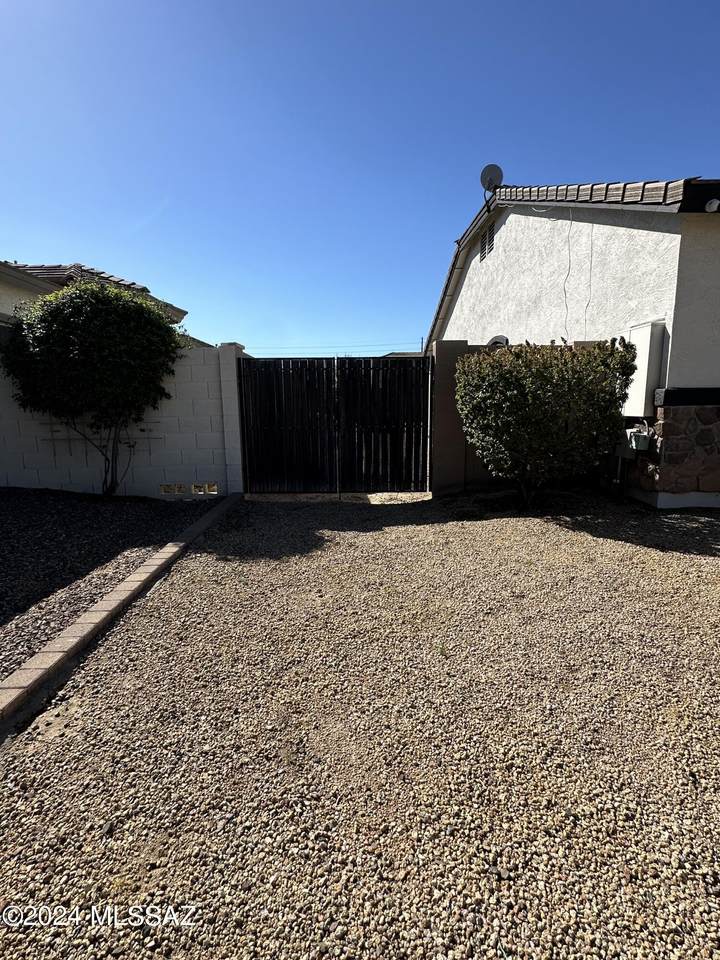 https://bt-photos.global.ssl.fastly.net/tucson/1280_boomver_1_22416781-2.jpg