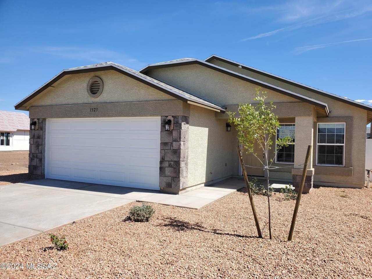 1523 Stratford Drive - Photo 1