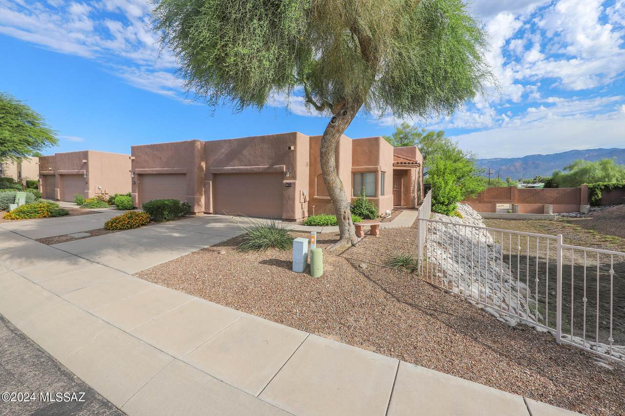 8651 Placita Pueblo Bonito - Photo 1