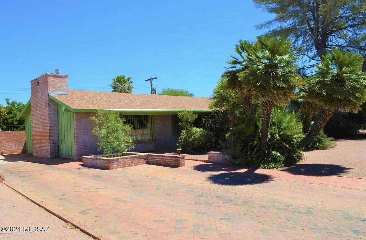 6401 Calle Luna - Photo 1