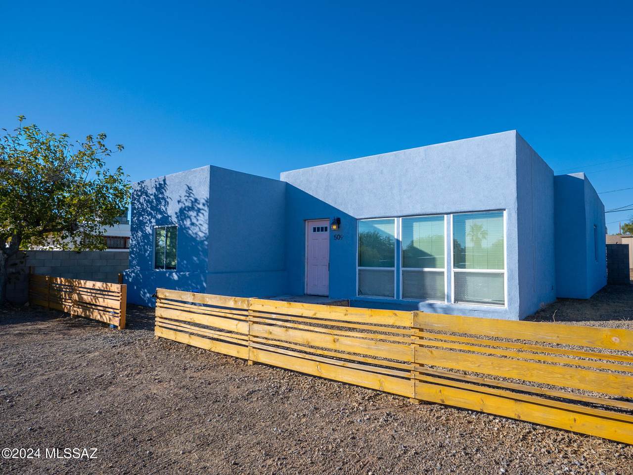 509 Waverly Street - Photo 1