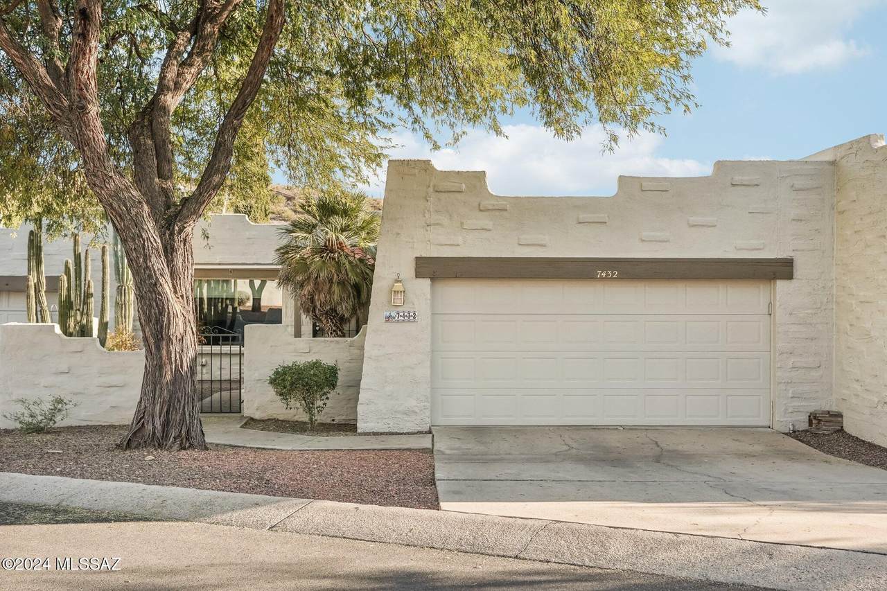 7432 Serenity Lane - Photo 1