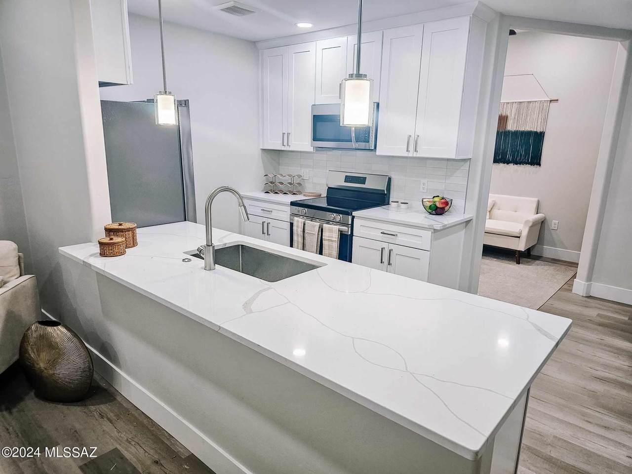 2030 River Road - Photo 1