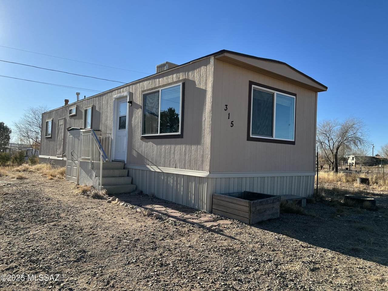 315 Birchwood Drive - Photo 1