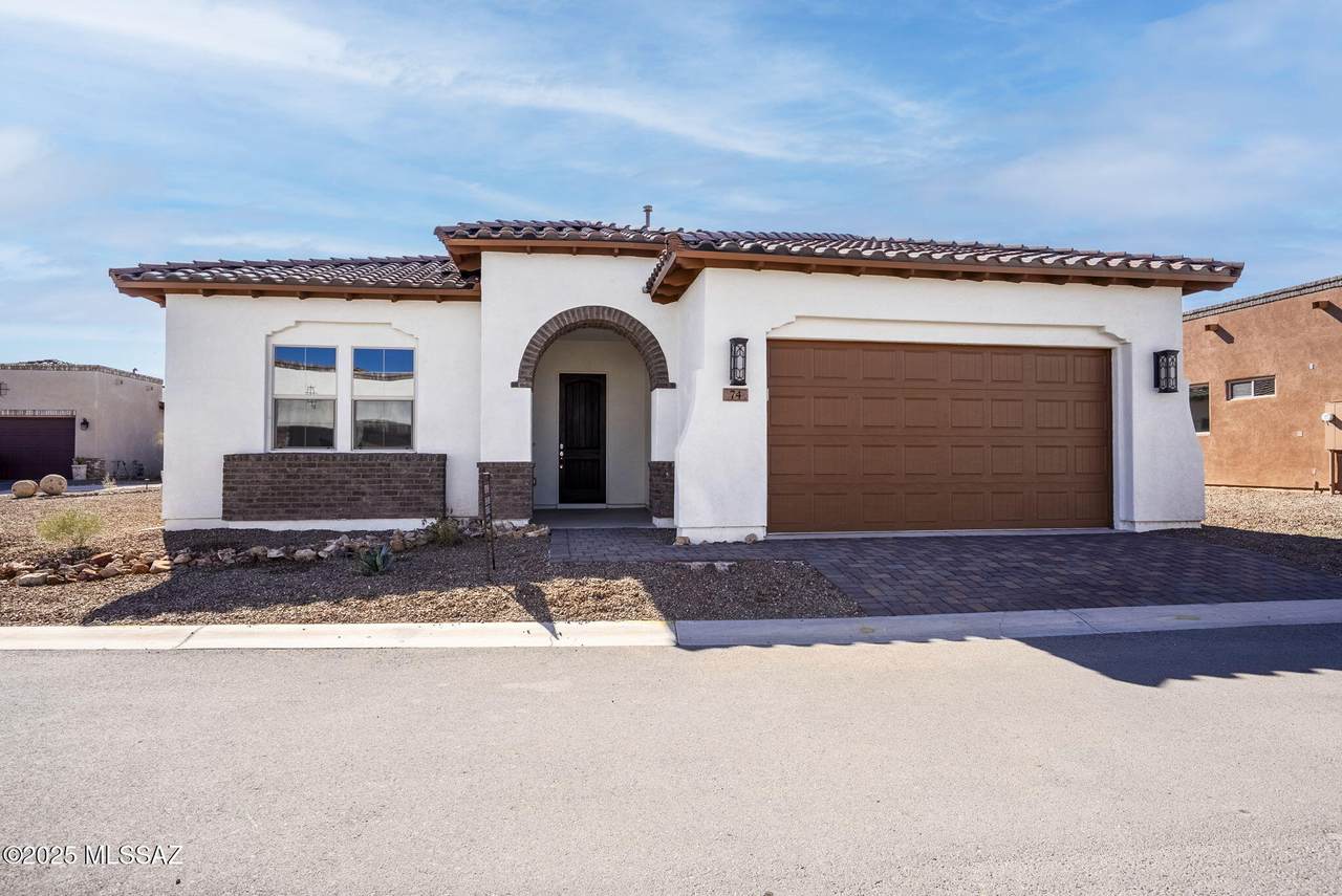 74 Sahuaro Court - Photo 1