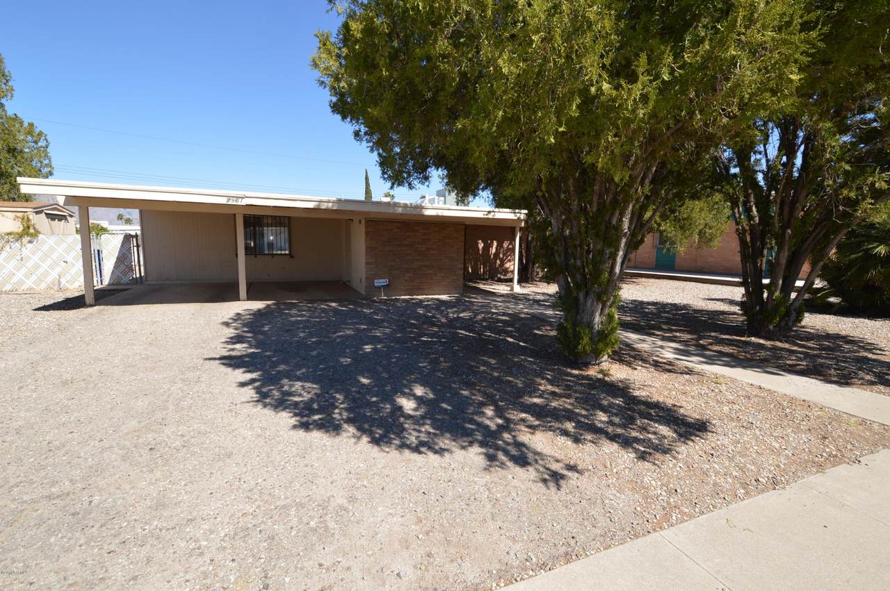 7961 Hawthorne Street - Photo 1