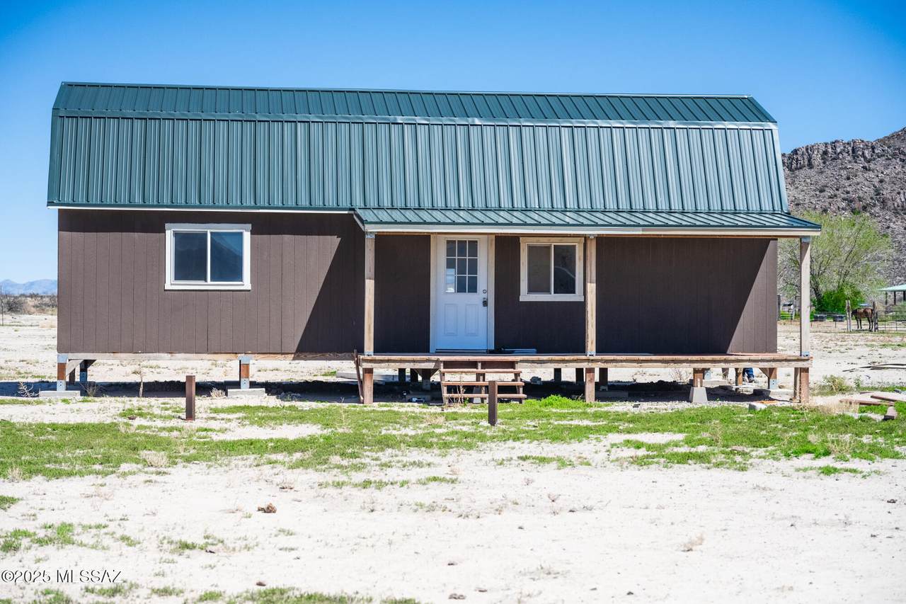 3003 Sulphur Springs Road - Photo 1