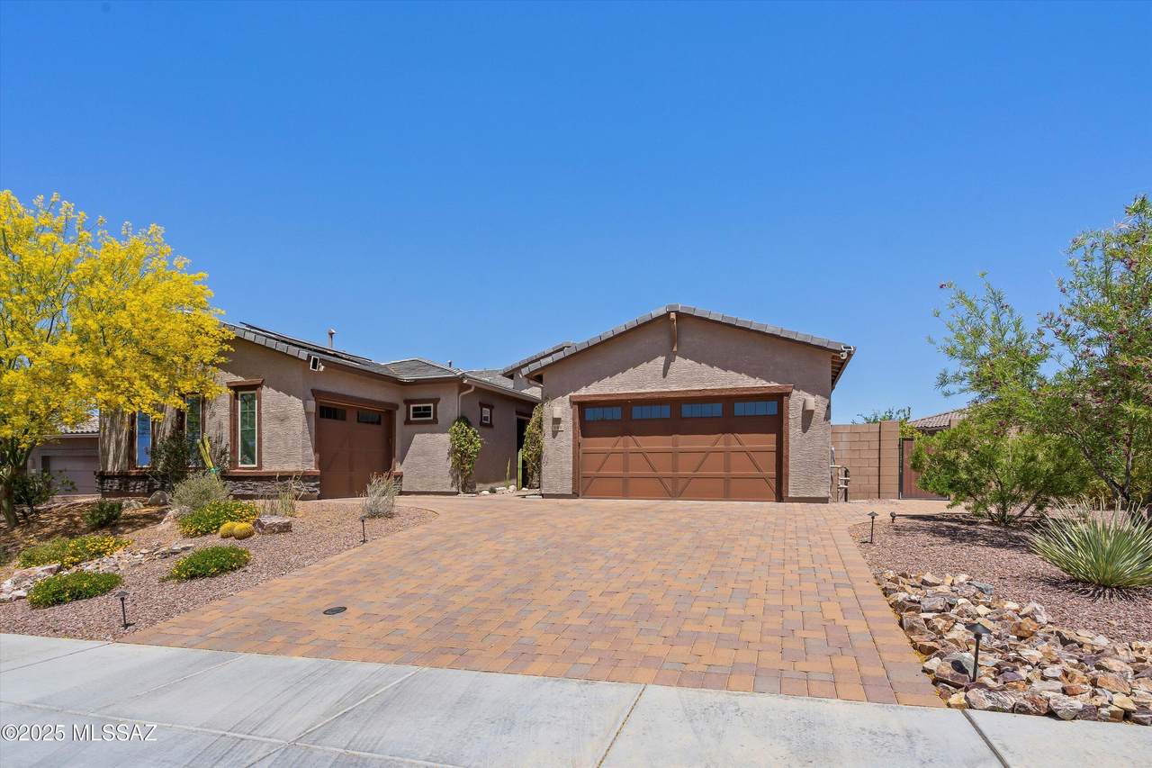 660 Aviator Crossing Drive - Photo 1
