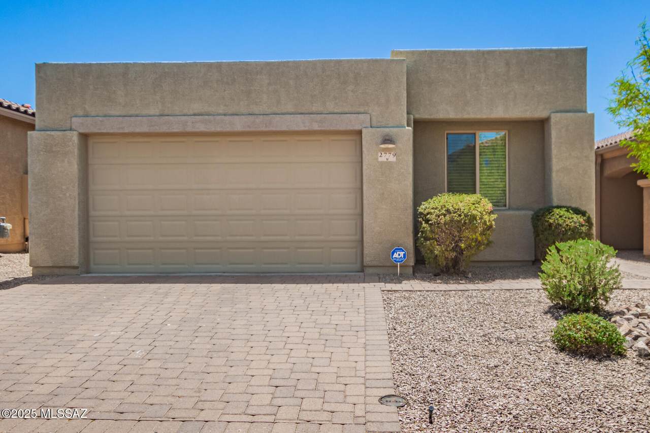 2779 Checkerspot Drive - Photo 1