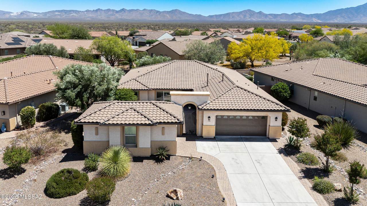 700 Pebbles Ridge Drive - Photo 1