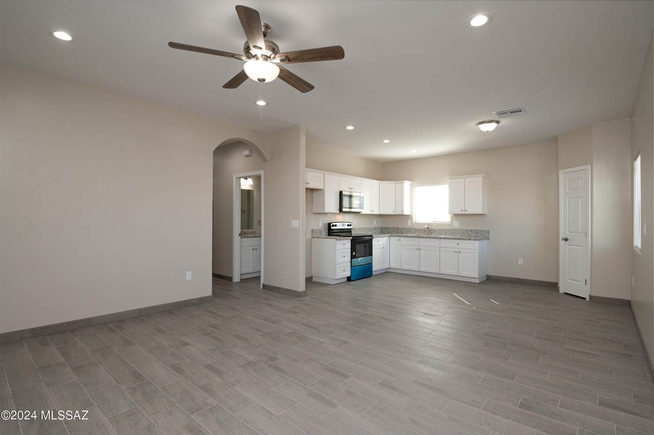 https://bt-photos.global.ssl.fastly.net/tucson/1280_boomver_1_22512163-2.jpg