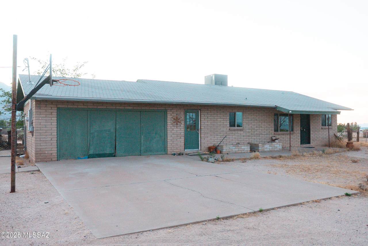 1350 Goosetree Lane - Photo 1
