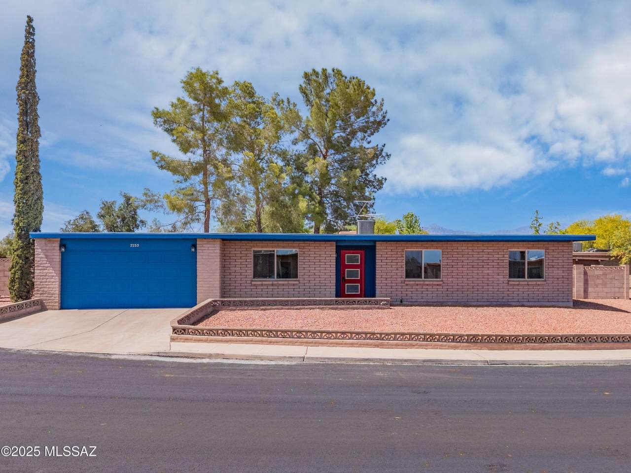 7555 25th Street - Photo 1