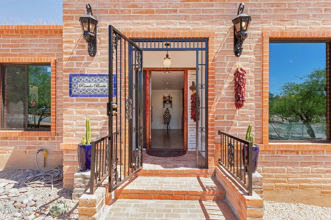 7741 Camino Bavispe - Photo 1