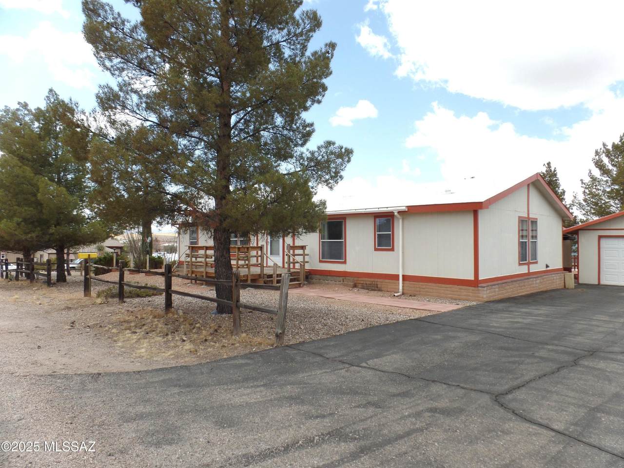 https://bt-photos.global.ssl.fastly.net/tucson/1280_boomver_1_22513276-2.jpg