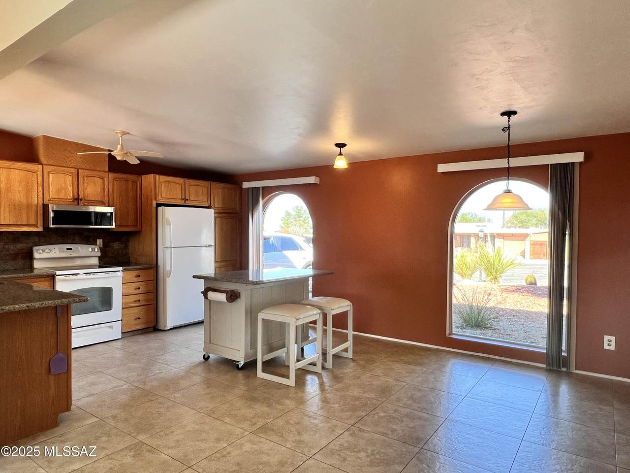 https://bt-photos.global.ssl.fastly.net/tucson/1280_boomver_1_22514564-2.jpg