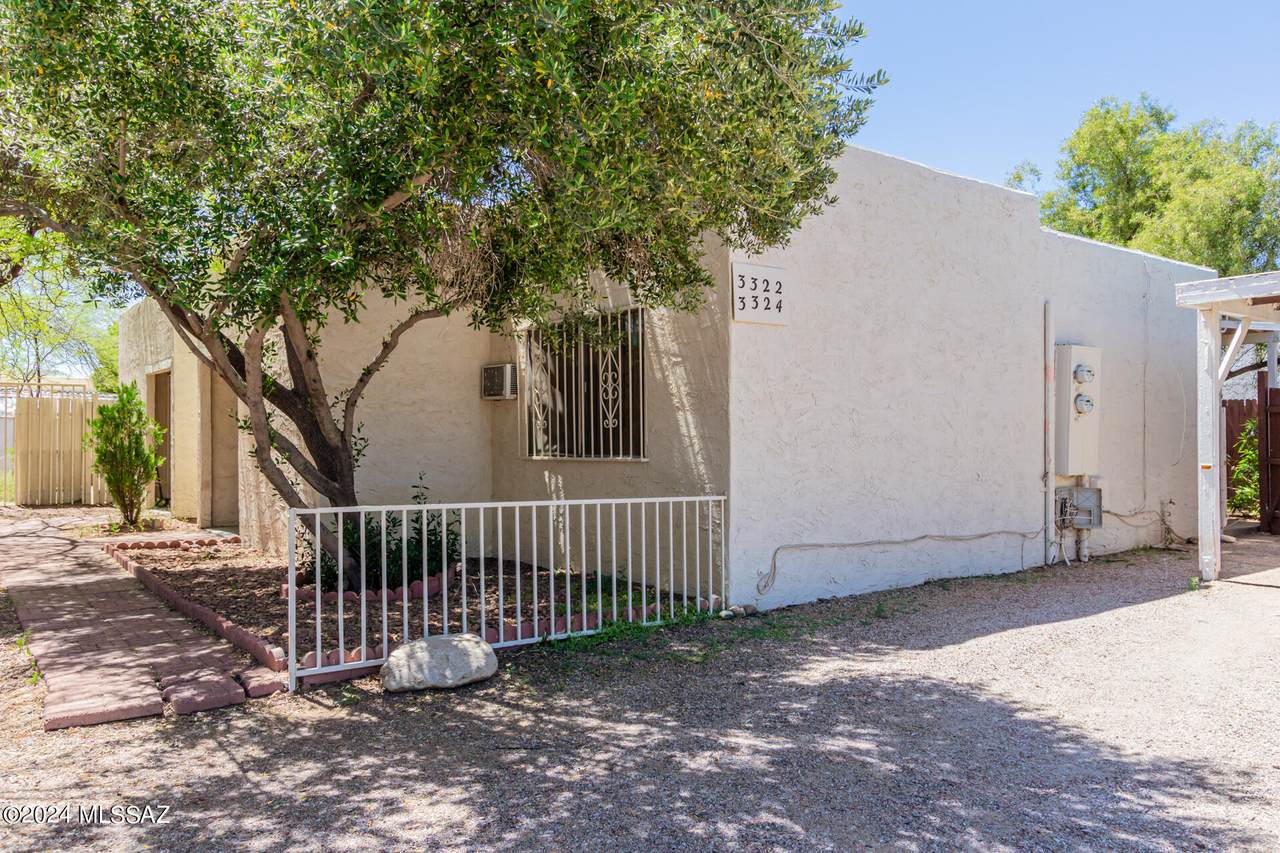 3322 Presidio Road - Photo 1