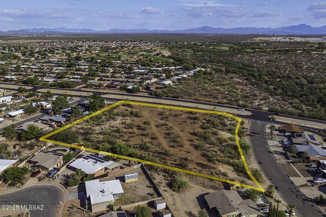 3727 Sarnoff Drive - Photo 1