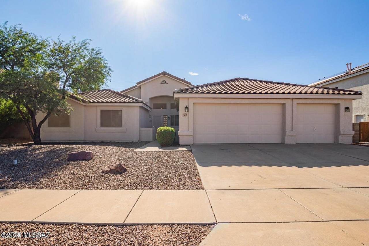 638 Sierra Nevada Drive - Photo 1