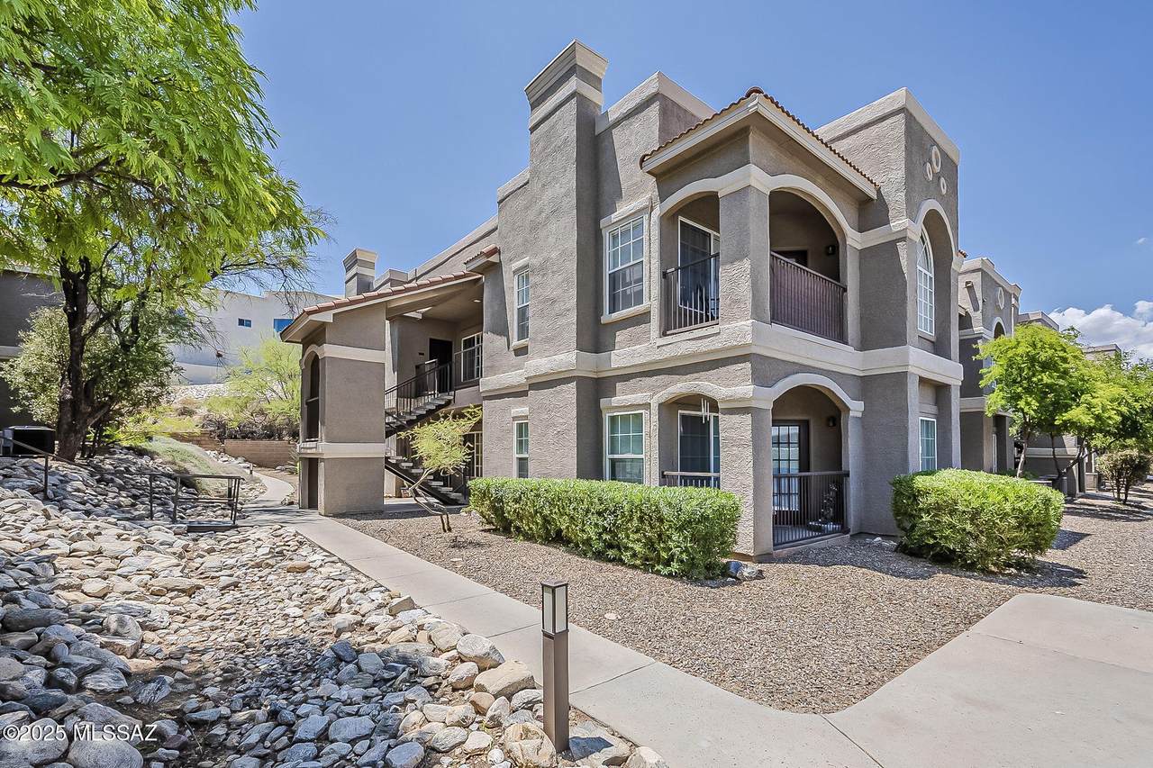 1500 Pusch Wilderness Drive - Photo 1