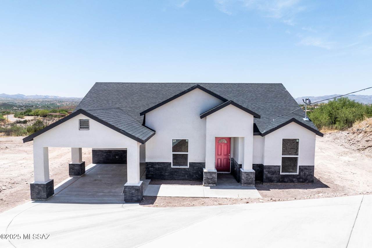 220 Calle Ranaculo - Photo 1