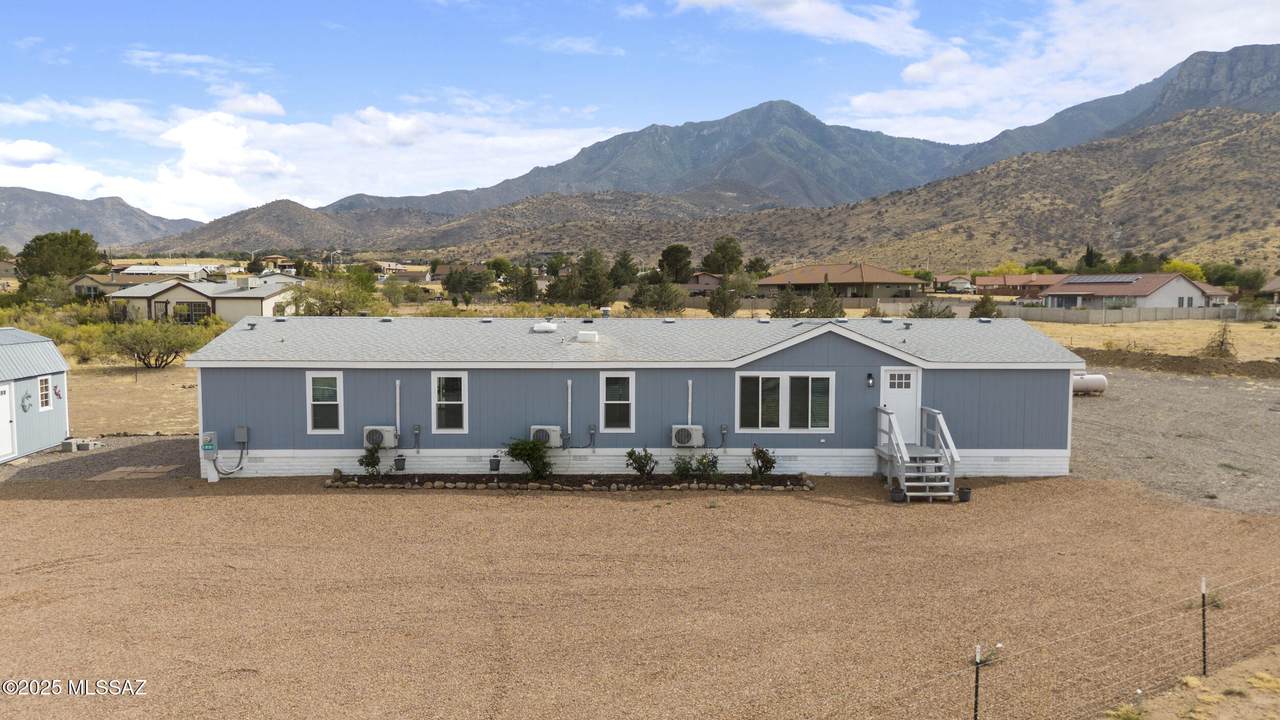 4770 Thunder Lane - Photo 1
