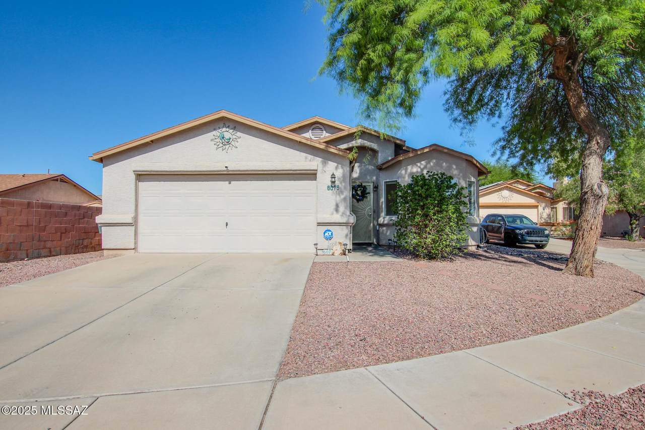 6075 Applesauce Court - Photo 1