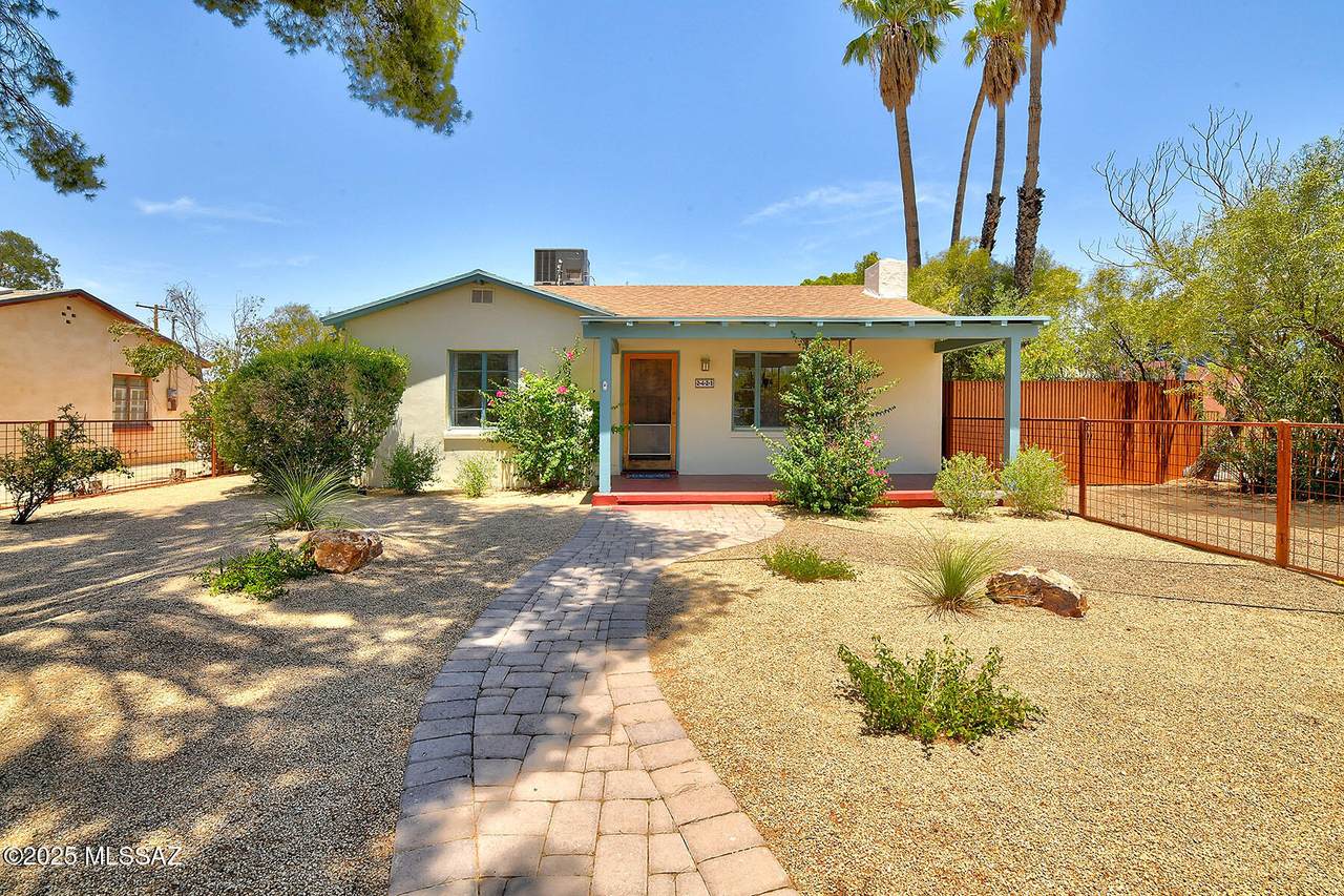 2421 Drachman Street - Photo 1