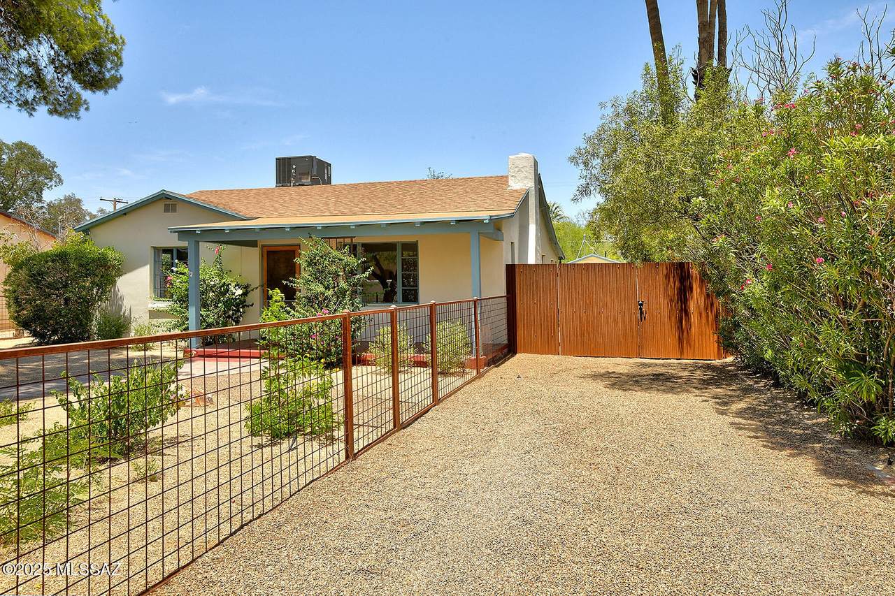 https://bt-photos.global.ssl.fastly.net/tucson/1280_boomver_1_22516708-2.jpg