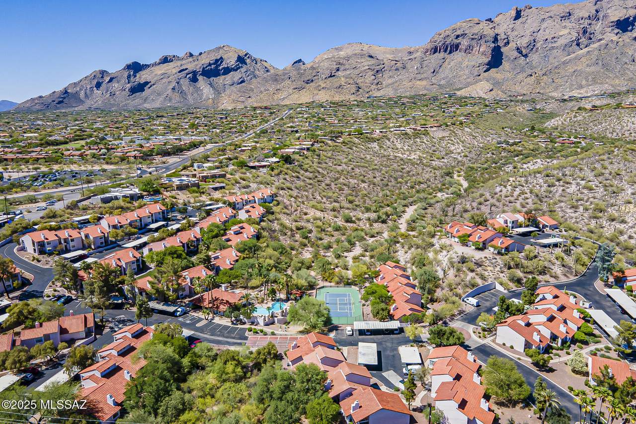 6490 Tierra De Las Catalinas - Photo 1