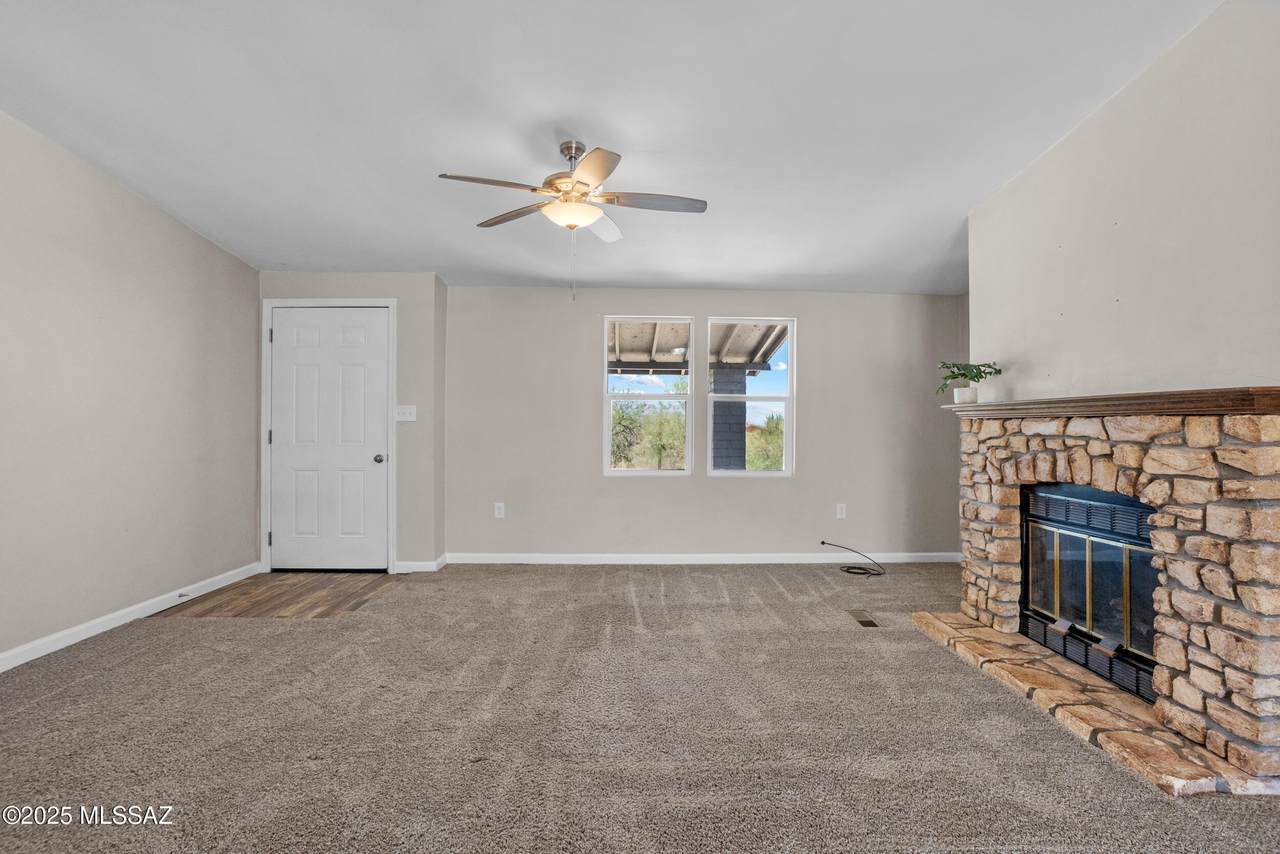 https://bt-photos.global.ssl.fastly.net/tucson/1280_boomver_1_22517500-2.jpg
