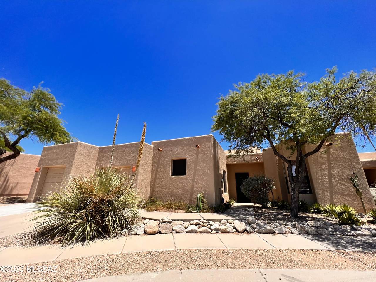 8412 Hanks Place - Photo 1