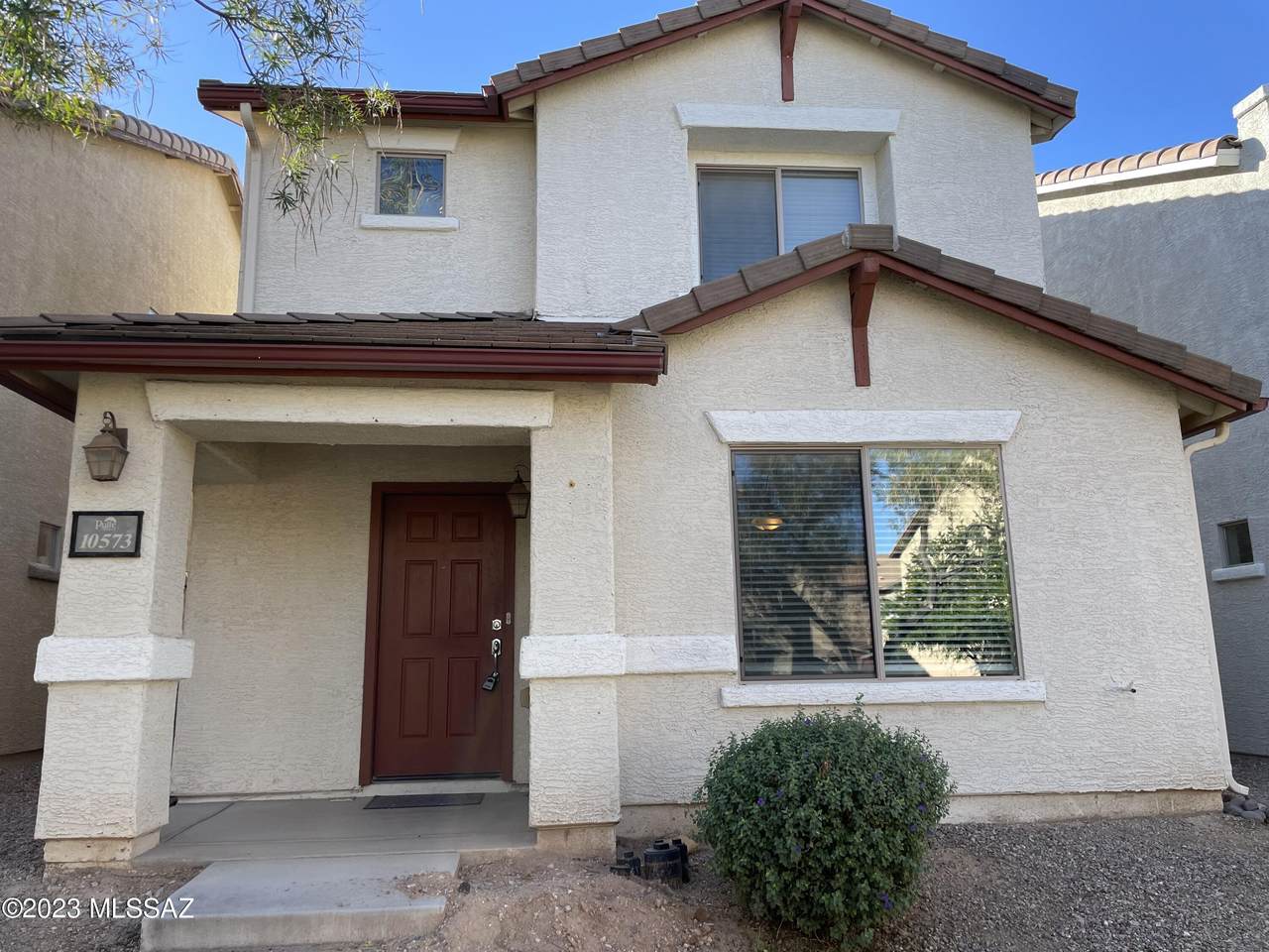 10573 Pleasant Pasture Drive - Photo 1