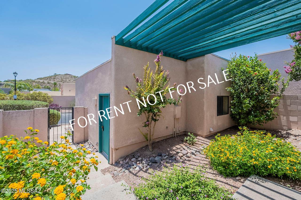 4950 Valle - Photo 1