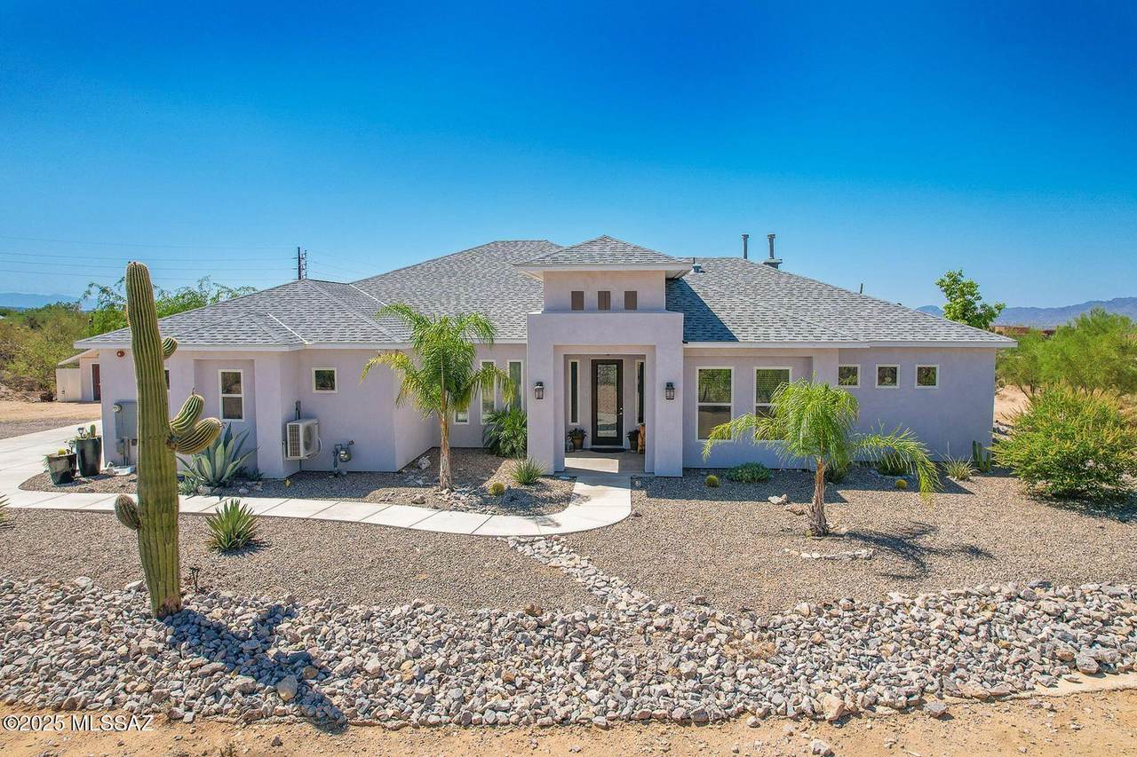 3855 Potvin Lane - Photo 1