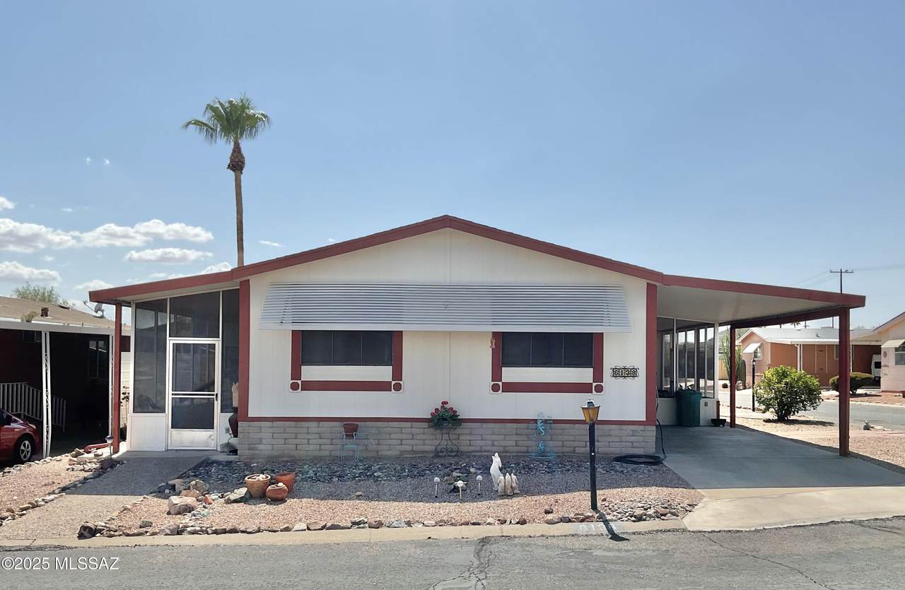 6138 Foxhunt Drive - Photo 1