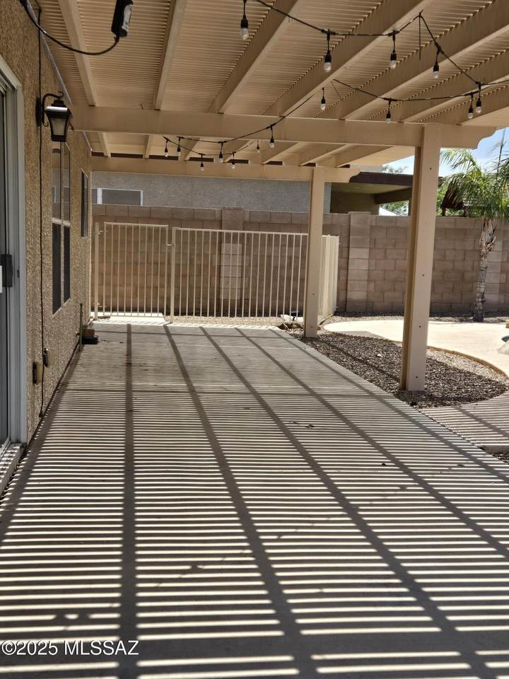 https://bt-photos.global.ssl.fastly.net/tucson/1280_boomver_1_22518718-2.jpg